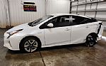2016 PRIUS Thumbnail 2