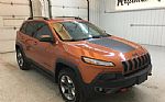 2016 Cherokee Thumbnail 2