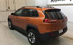 2016 Cherokee Thumbnail 3