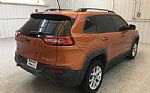 2016 Cherokee Thumbnail 3