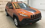 2016 Cherokee Thumbnail 2