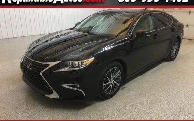 2016 Lexus ES 350 Sedan Repairable Hail Damage
