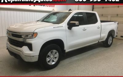 2023 Chevrolet Silverado 1500 LT Crew Cab 4WD Repairable Hail Damage