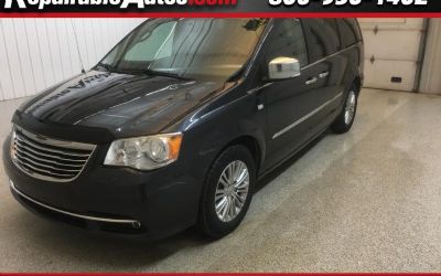 2014 Chrysler Town & Country Touring-L Repairable Hail Damage