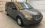 2010 Town & Country Thumbnail 2
