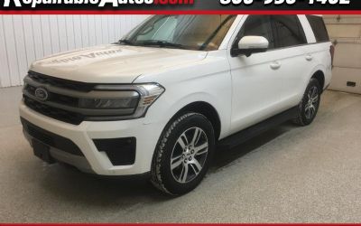 2024 Ford Expedition XLT 4WD Repairable Theft/Freight Damage