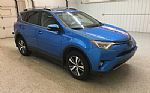 2017 RAV4 Thumbnail 2