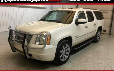 2014 GMC Yukon Denali XL Denali AWD Repairable Side Damage
