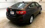 2016 Cruze Thumbnail 3