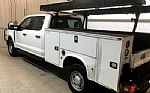 2023 F-350 SD Thumbnail 3