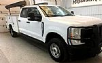 2023 F-350 SD Thumbnail 2