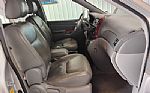 2004 SIENNA Thumbnail 16
