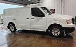 2012 NV 1500 Thumbnail 2