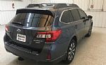 2017 Outback Thumbnail 4