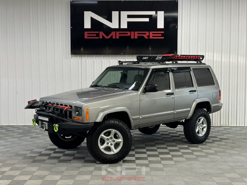 2001 Cherokee Image