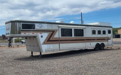 2004 Sooner Horse Trailer 