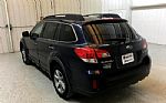 2014 Outback Thumbnail 3
