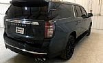 2021 Suburban Thumbnail 4