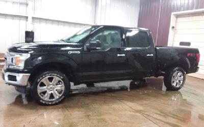 Photo of a 2018 Ford F-150 XLT FX4 Crew Cab 4WD for sale