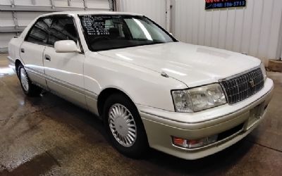 Photo of a 1998 Toyota Crown for sale