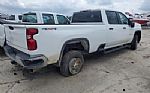 2024 SILVERADO 2500HD Thumbnail 3