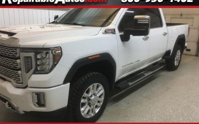 Photo of a 2020 GMC Sierra 2500HD Denali Crew Cab 4WD Repaired Theft Damage for sale