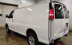 2021 Savana Cargo Van Thumbnail 5