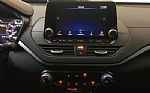 2022 Altima Thumbnail 13