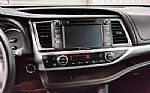 2017 Highlander Thumbnail 12
