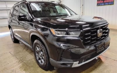 Photo of a 2025 Honda Pilot Trailsport for sale