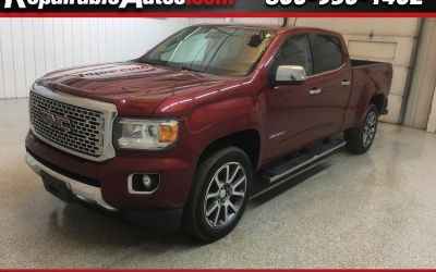 Photo of a 2017 GMC Canyon Denali Crew Cab 4WD Repairable Rear Damage for sale