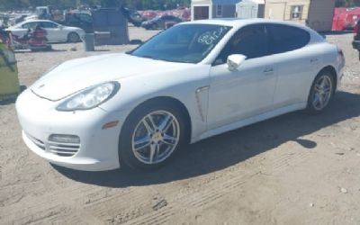 Photo of a 2013 Porsche Panamera 4 for sale
