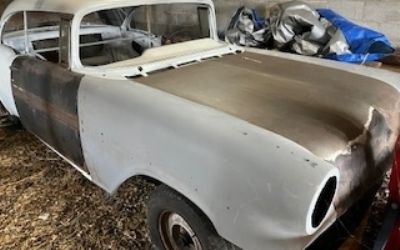 Photo of a 1957 Pontiac Super Chief for sale