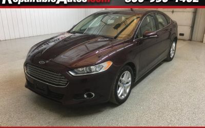 Photo of a 2013 Ford Fusion SE Repairable Hail Damage for sale