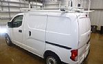 2017 CARGO VAN Thumbnail 3