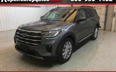 Photo of a 2025 Ford Explorer Active AWD Repairable Rear Damage for sale