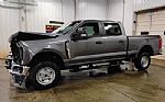 2024 F-250 Thumbnail 5