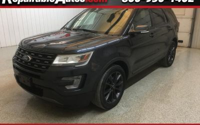 Photo of a 2017 Ford Explorer XLT 4WD Repairable Hail Damage for sale