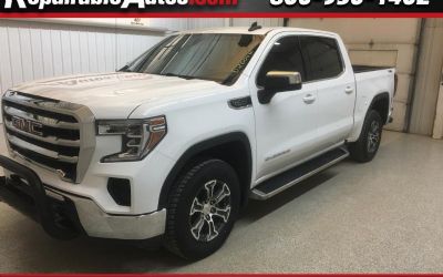 Photo of a 2019 GMC Sierra 1500 SLE Crew Cab 4WD Repairable Hail Damage for sale