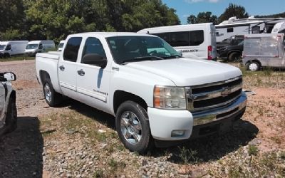Photo of a 2009 Chevrolet Silverado 1500 2HY for sale
