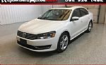 2014 Passat Thumbnail 1