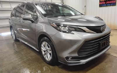 Photo of a 2026 Toyota Sienna XLE for sale