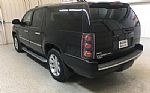 2009 Yukon Denali Thumbnail 3