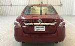 2015 Altima Thumbnail 8