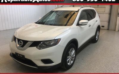 Photo of a 2016 Nissan Rogue SV AWD Repairable Hail Damge for sale
