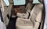 2009 SUBURBAN Thumbnail 13