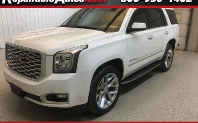 Photo of a 2019 GMC Yukon Denali 4WD Repairable Hail Damage for sale