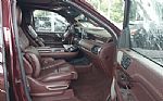 2019 Navigator Thumbnail 10