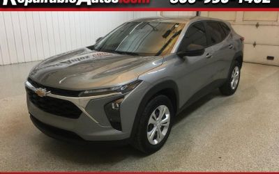 Photo of a 2025 Chevrolet Trax LS Repairable Hail Damage for sale