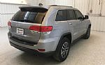 2019 Grand Cherokee Thumbnail 4